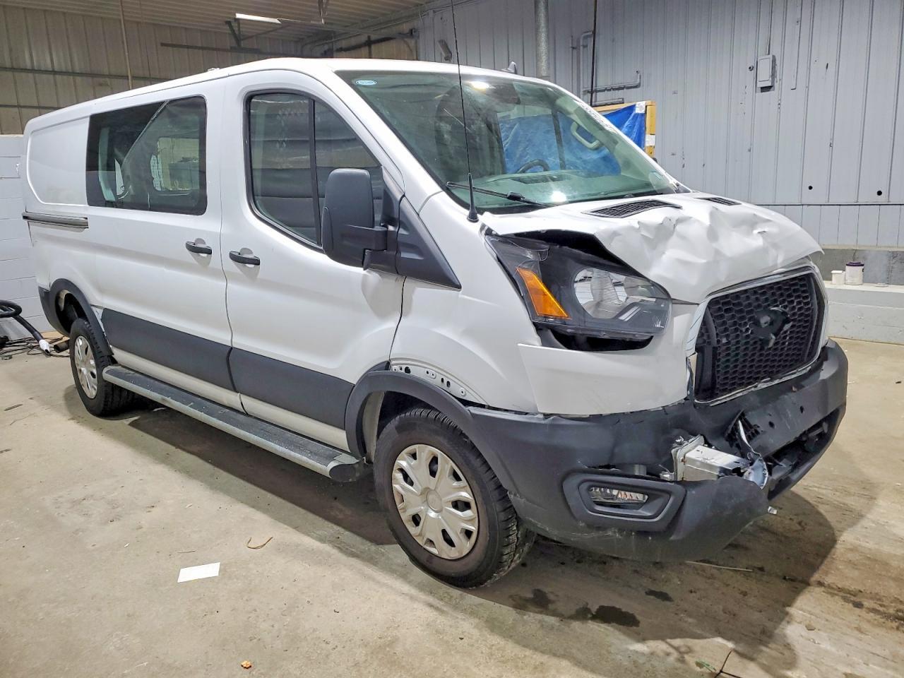 2023 Ford Transit T-250