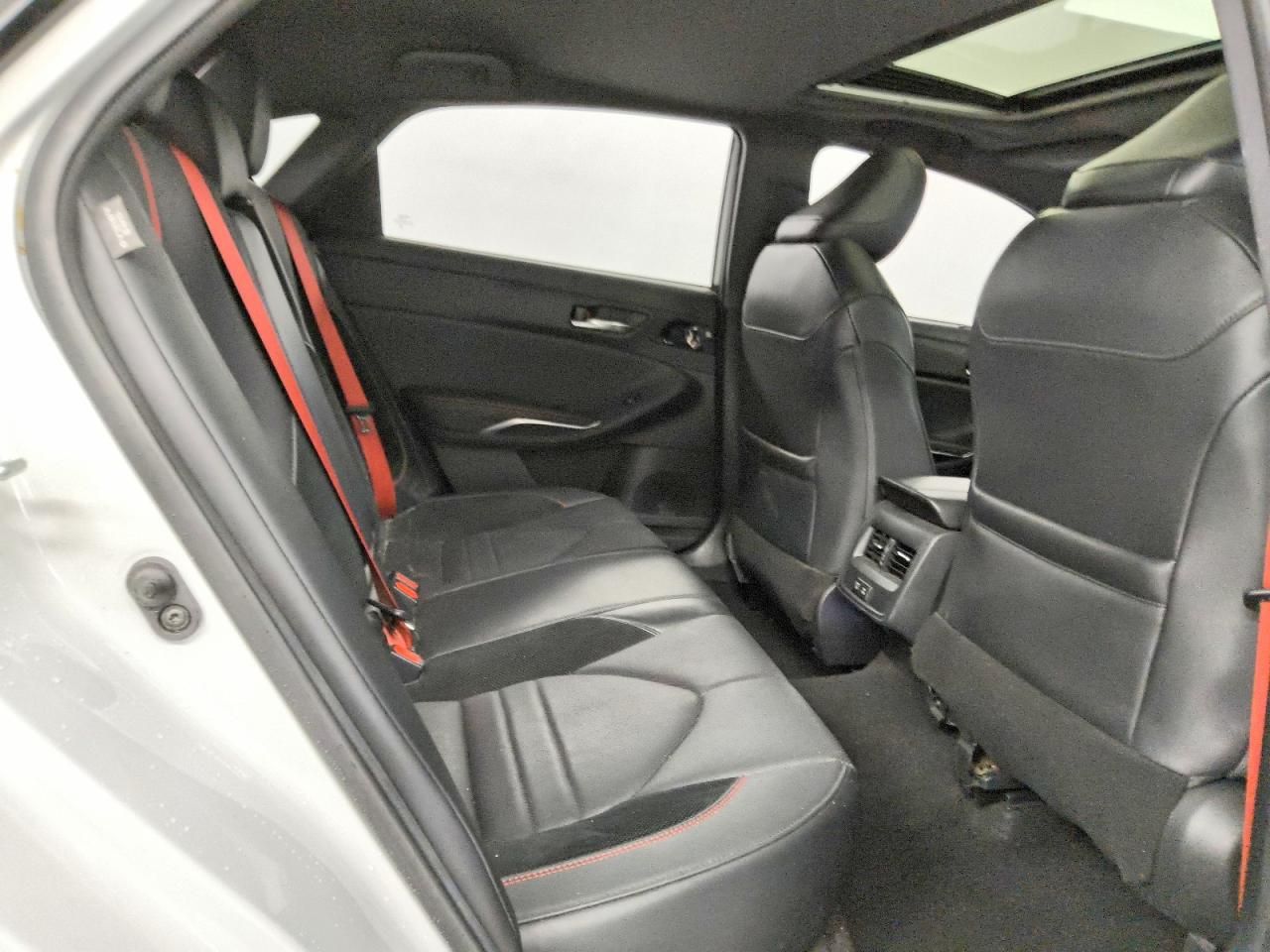 2021 Toyota Avalon trd