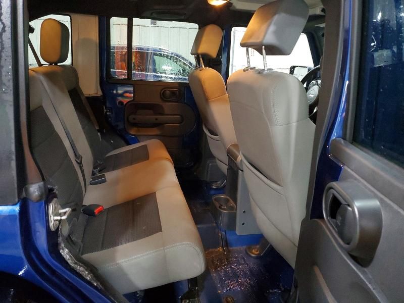 2010 Jeep Wrangler Unlimited Sahara