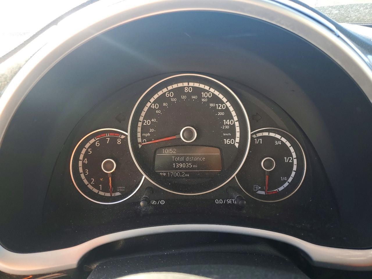 2013 Volkswagen Beetle