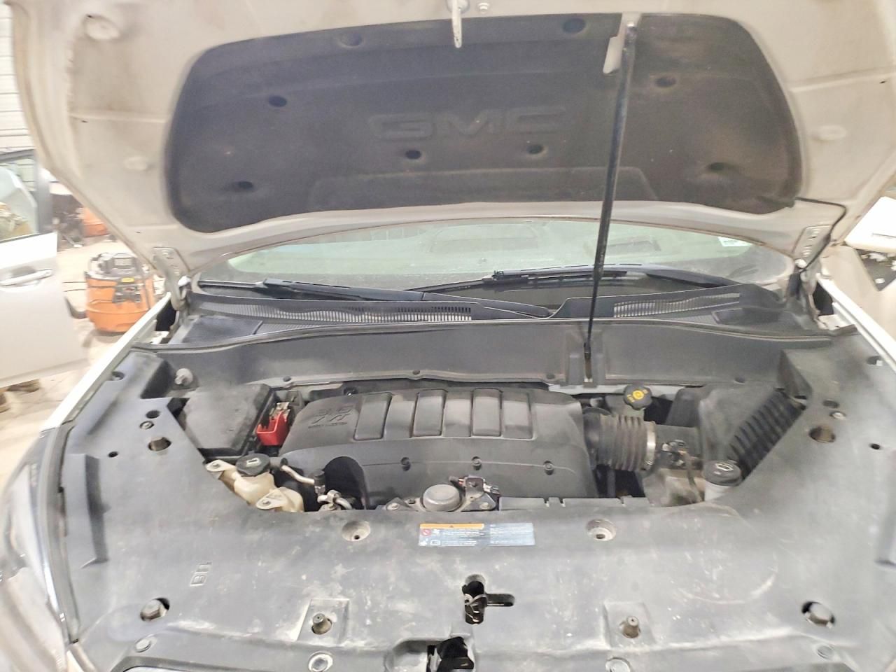 2014 GMC Acadia Denali