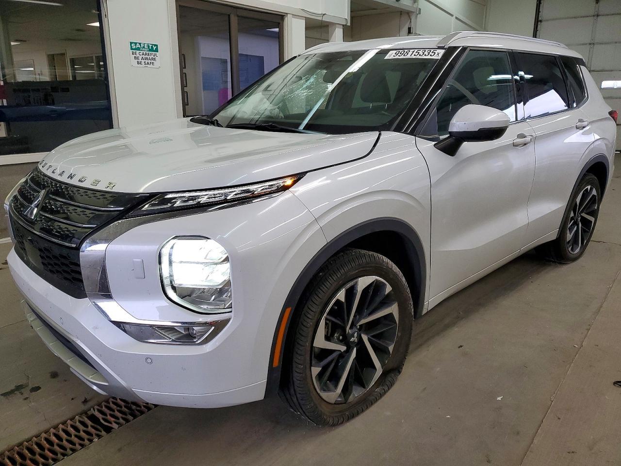 2022 Mitsubishi Outlander sel