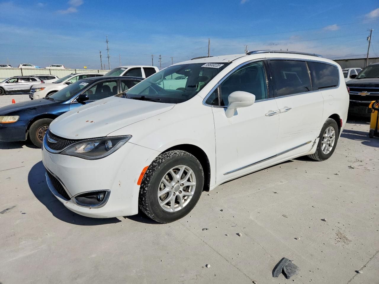 2020 Chrysler Pacifica Touring l