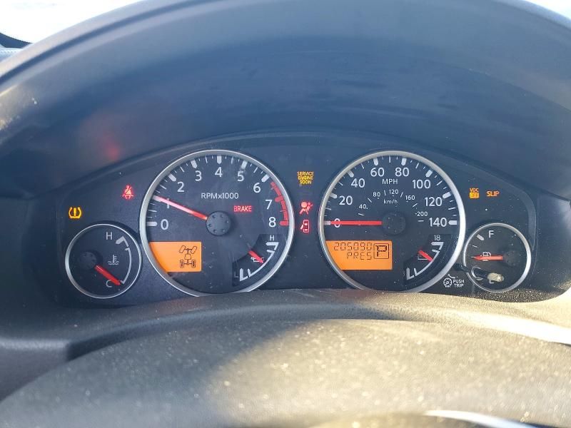 2011 Nissan Pathfinder s