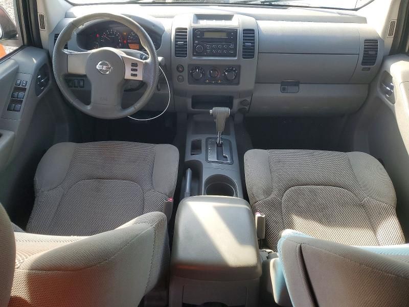 2007 Nissan Frontier Crew cab le