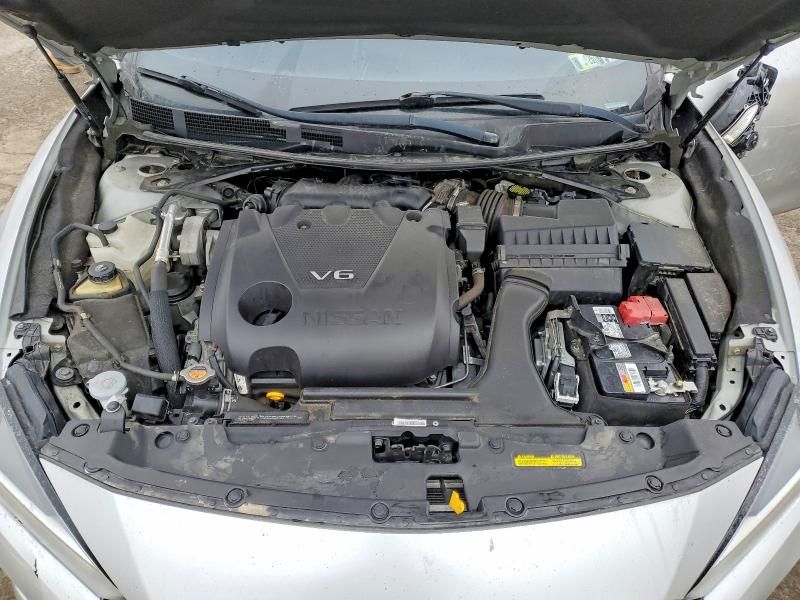 2020 Nissan Maxima sv