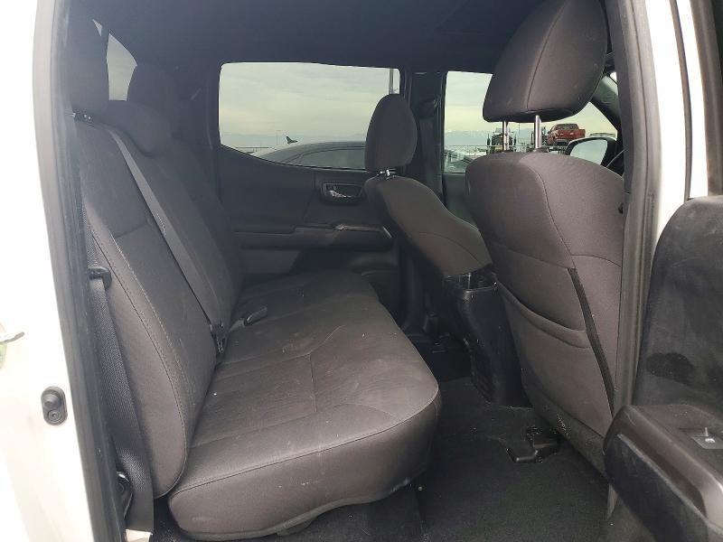 2017 Toyota Tacoma Double cab