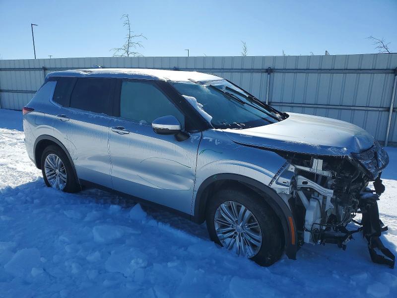 2022 Mitsubishi Outlander es