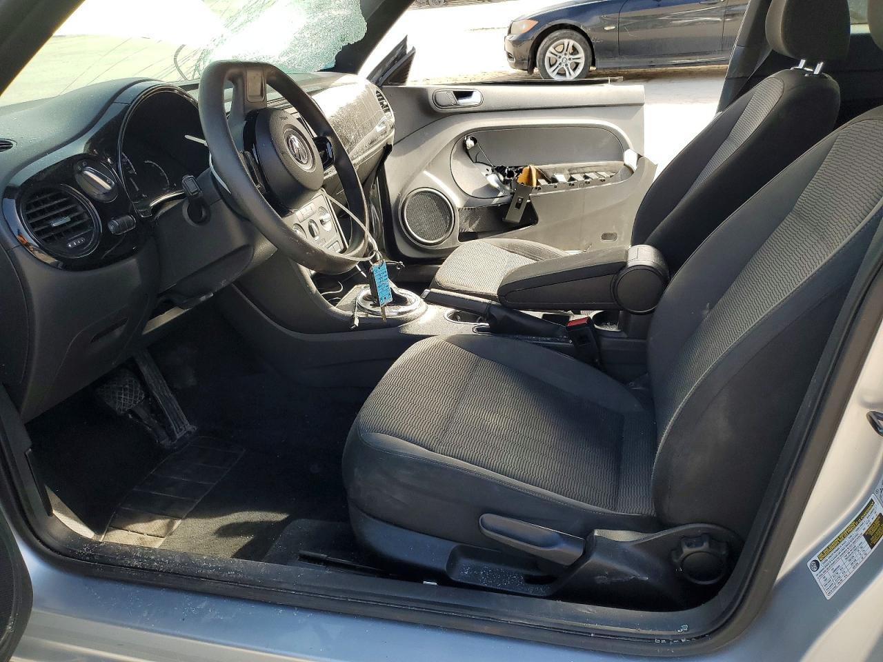 2014 Volkswagen Beetle