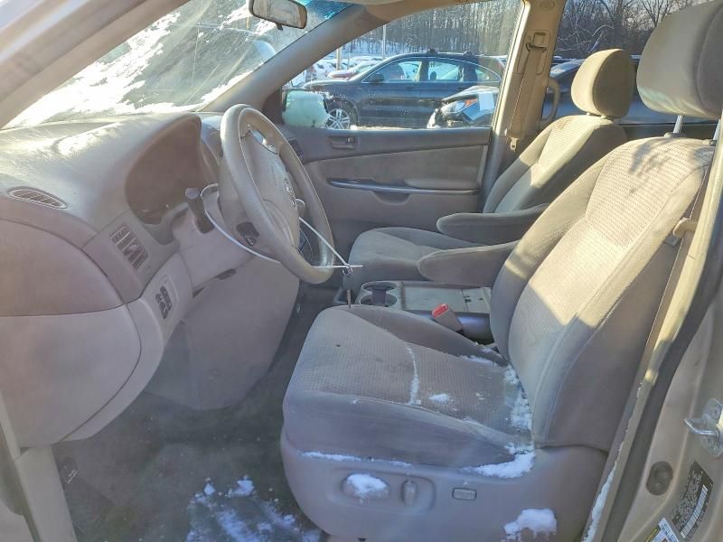 2008 Toyota Sienna