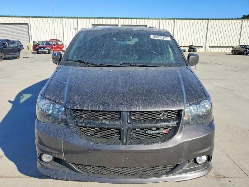 2020 Dodge Grand Caravan se