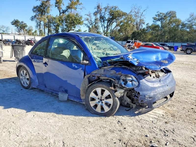 2008 Volkswagen New Beetle s