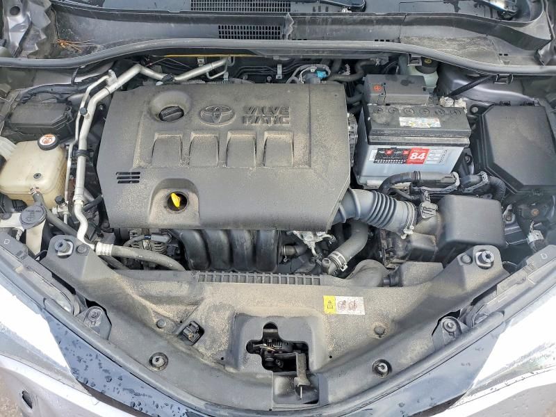 2020 Toyota C-hr xle