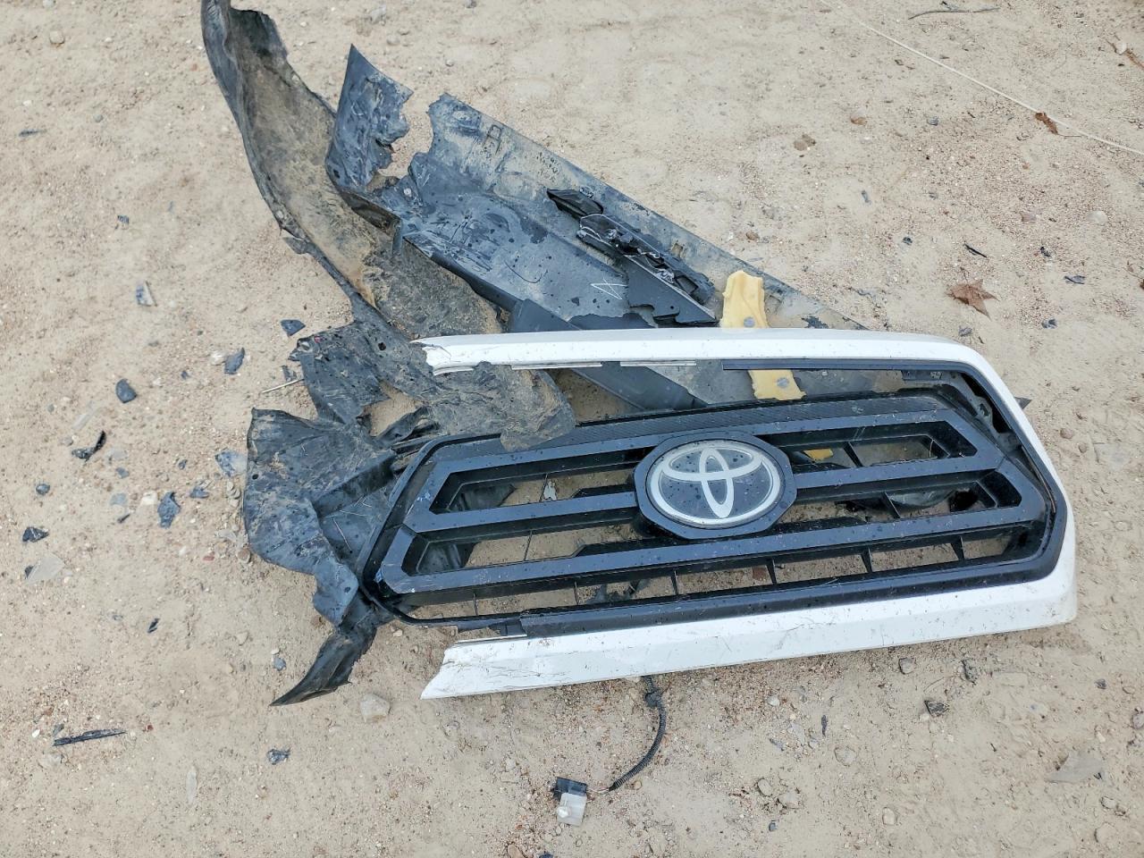 2021 Toyota Tacoma Access cab