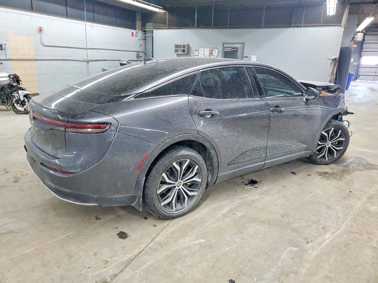2024 Toyota Crown xle