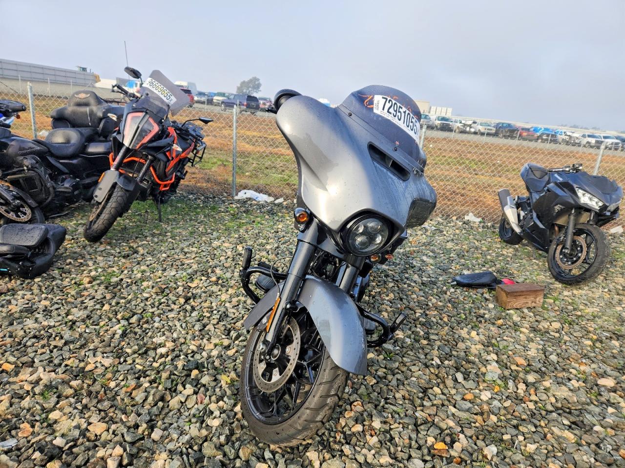 2021 Harley-Davidson Flhxs
