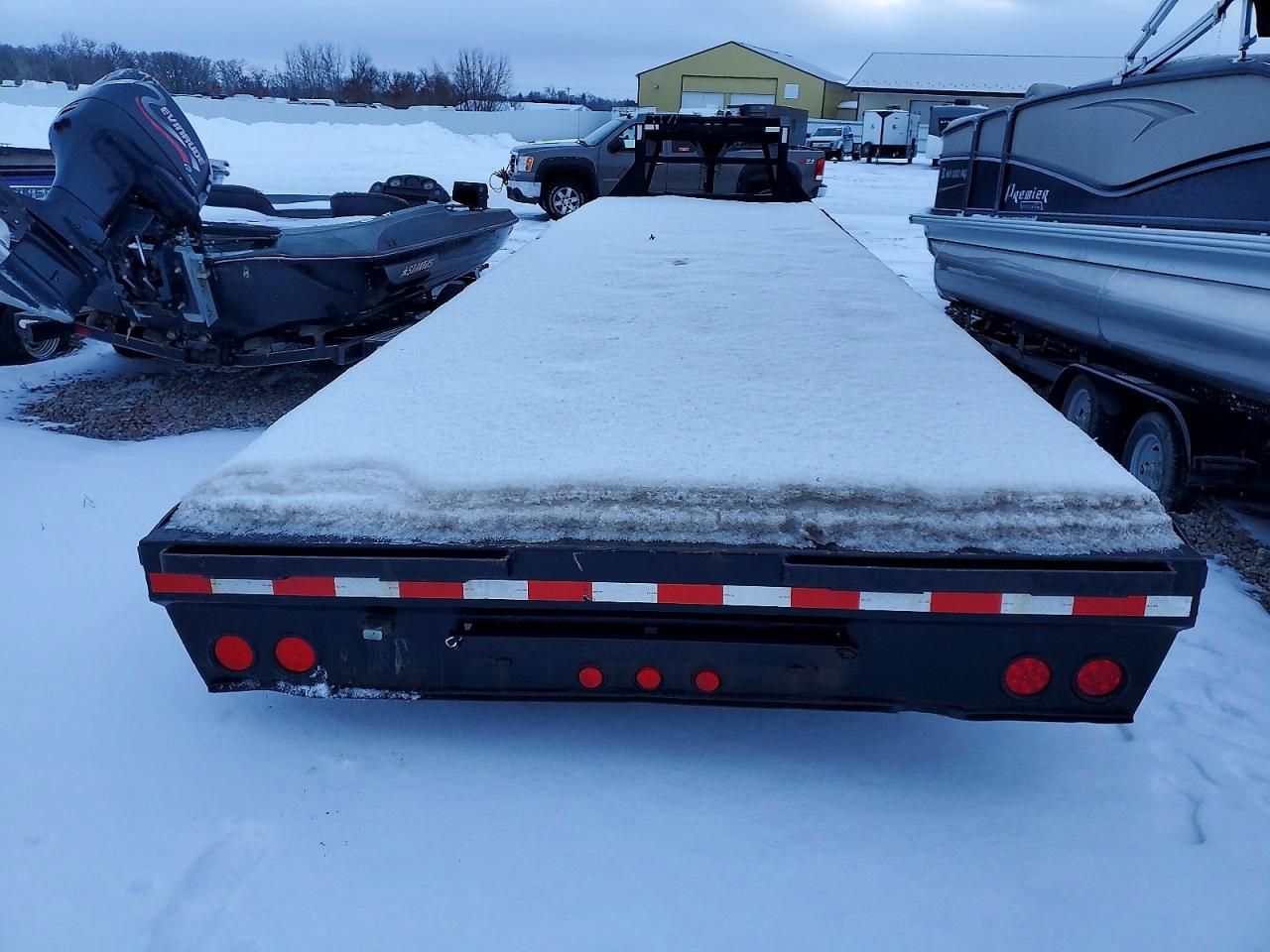 2017 Pjtm 2017 pj Flatbed Trailer