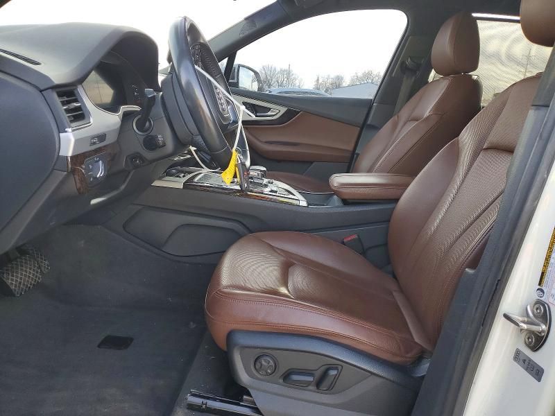 2019 Audi Q7 Premium Plus