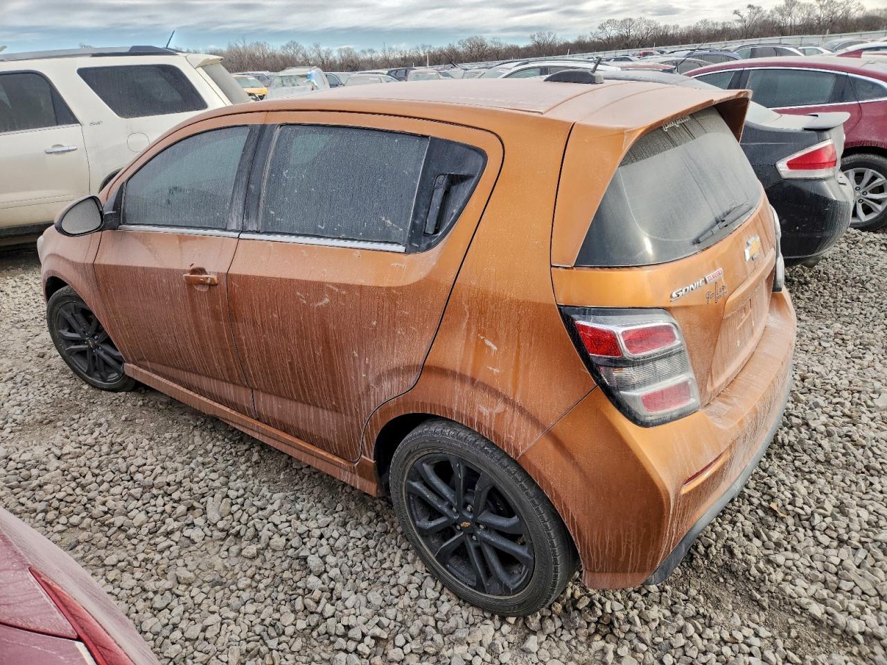 2017 Chevrolet Sonic lt