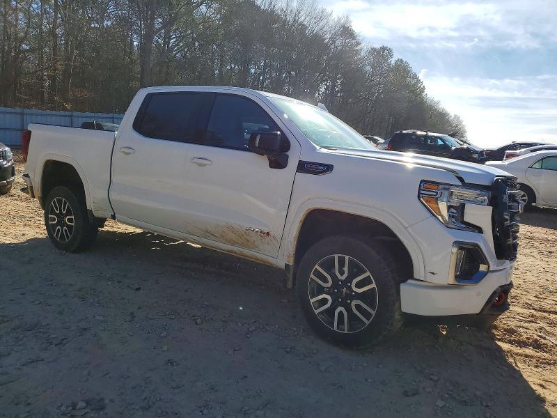 2022 GMC Sierra Limited K1500 AT4