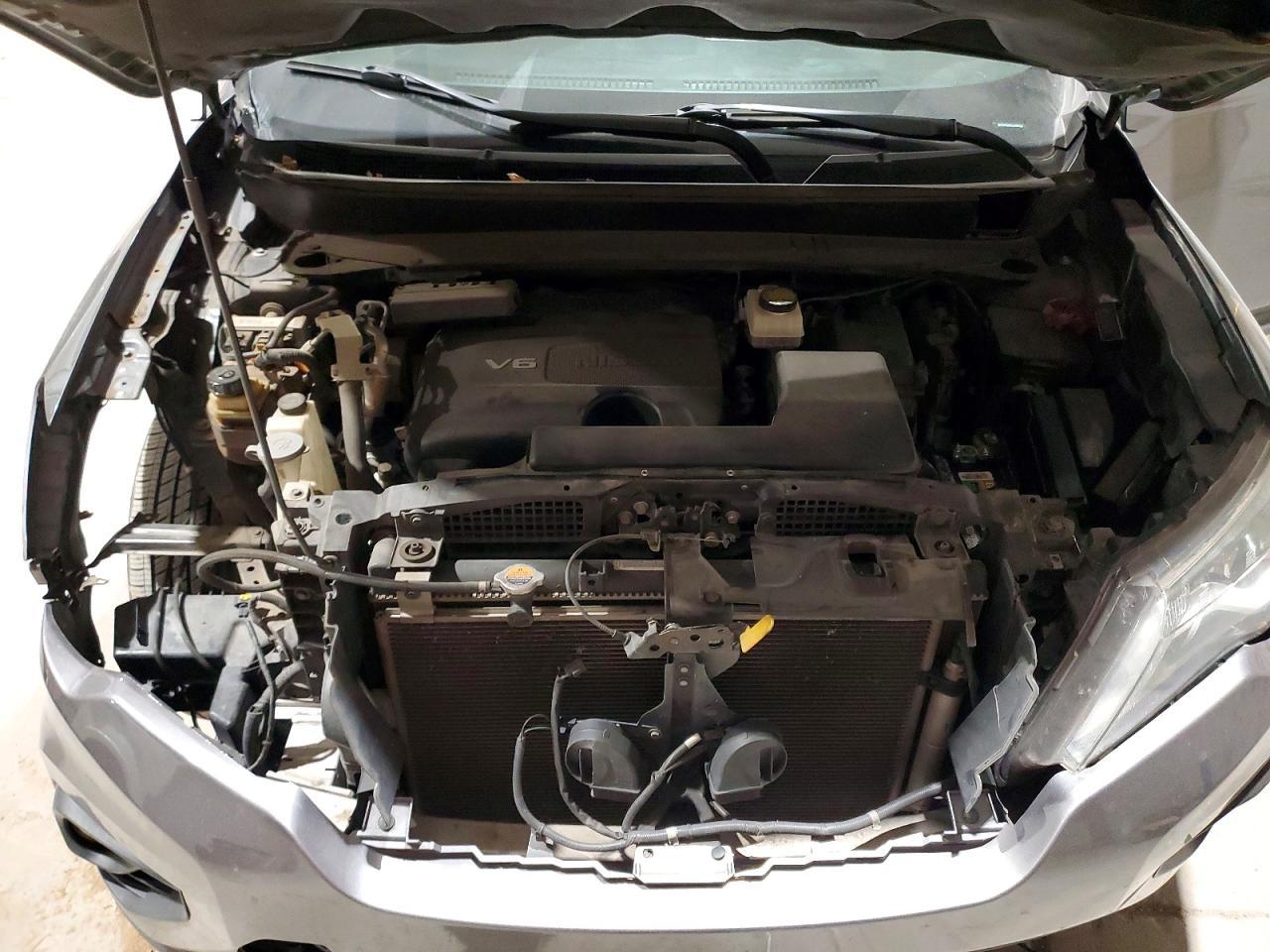 2018 Nissan Pathfinder s