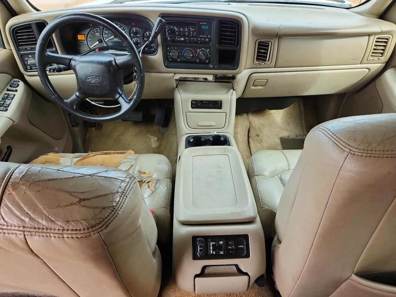 2002 Chevrolet Tahoe C1500