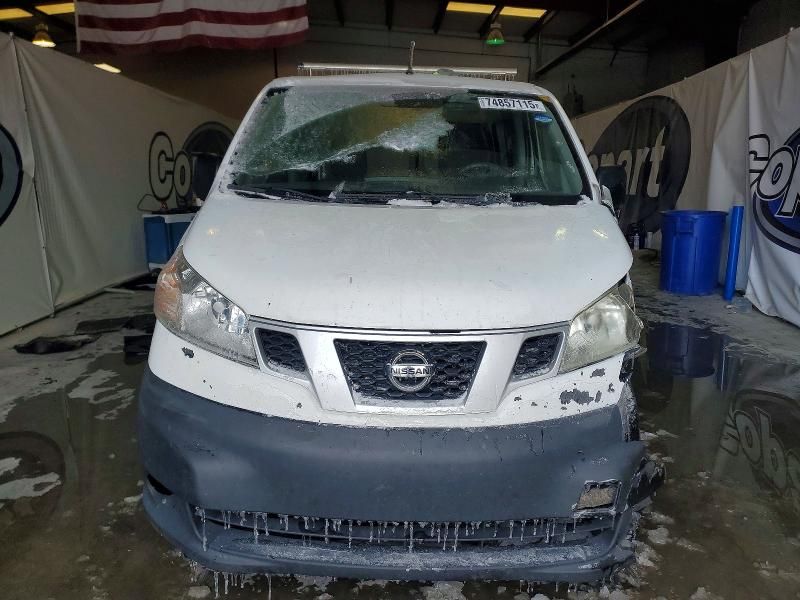 2014 Nissan NV200 2.5S