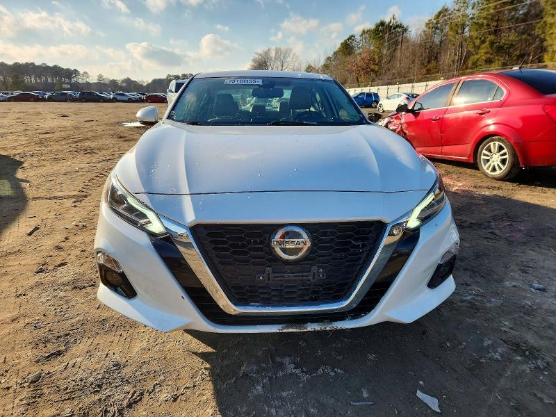 2019 Nissan Altima sl