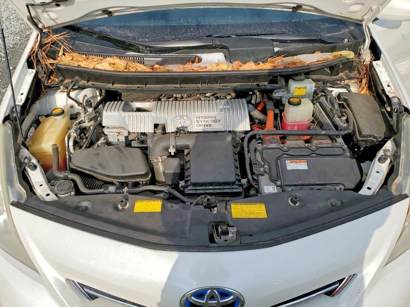 2013 Toyota Prius v