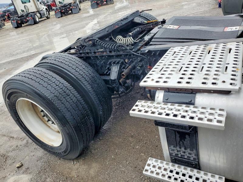 2018 Volvo VNL Semi Truck