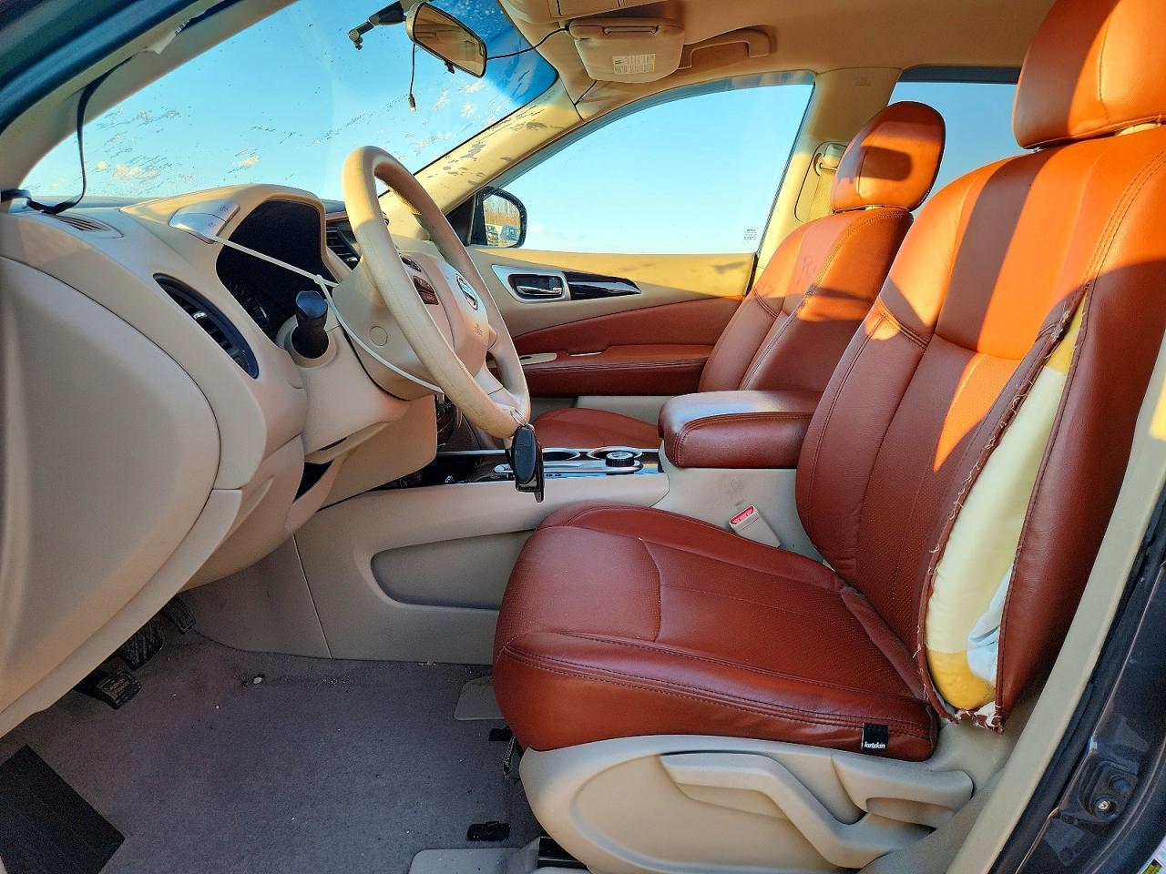 2013 Nissan Pathfinder s