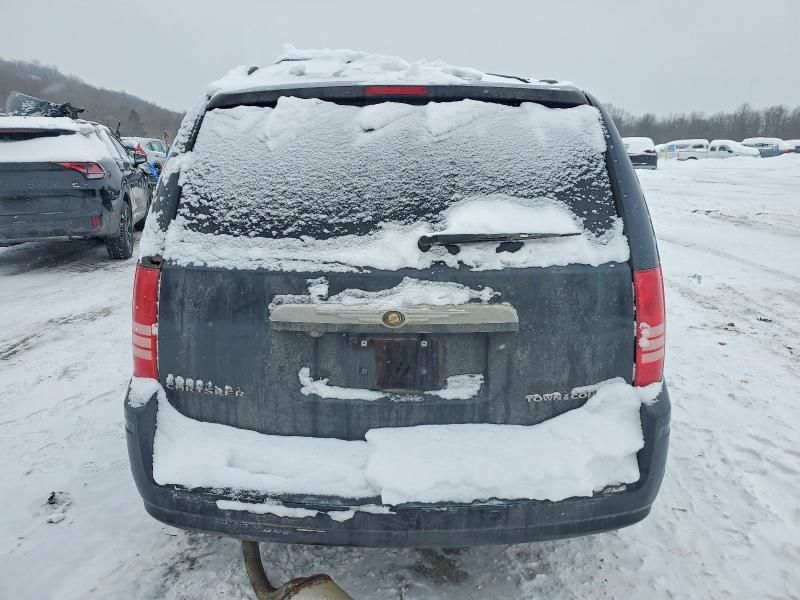 2010 Chrysler Town & Country Touring