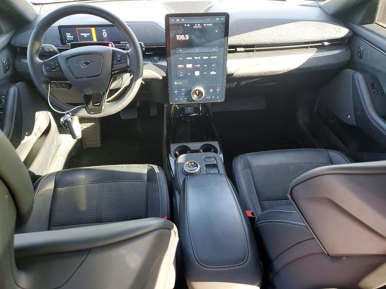 2023 Ford Mustang Mach-e gt