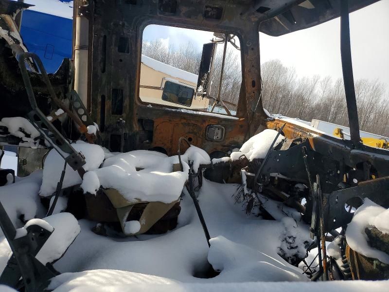 2005 Western Star 2005 Westenstar Convention-flat bed Truck