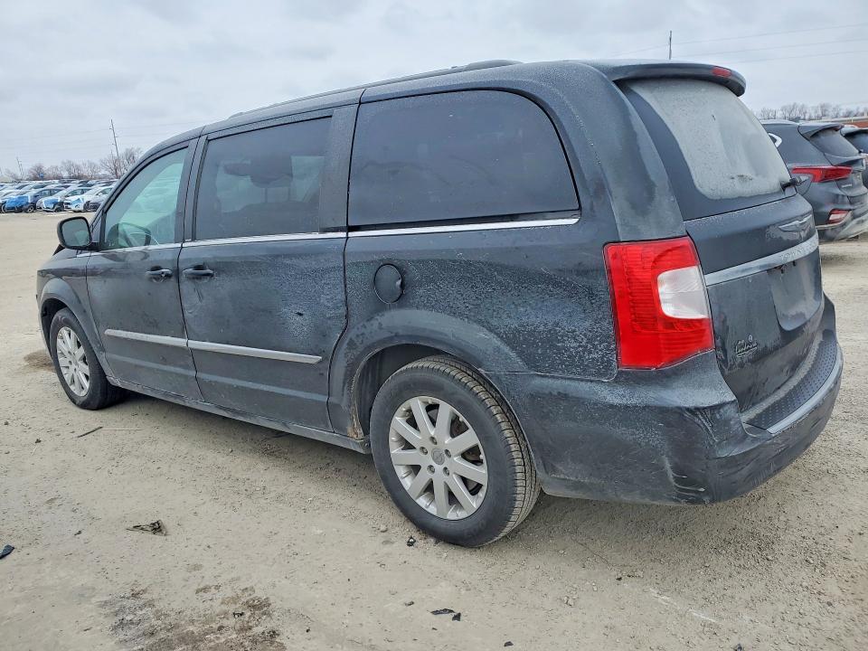 2013 Chrysler Town & Country Touring