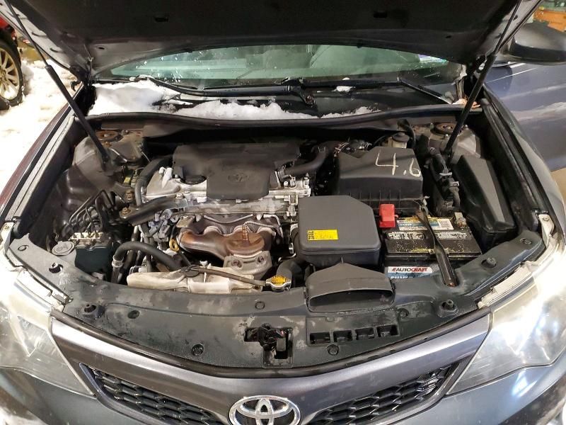 2013 Toyota Camry l