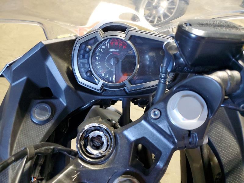 2022 Kawasaki EX400