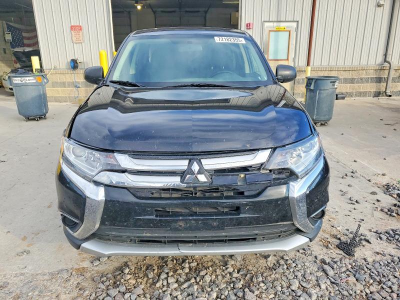 2017 Mitsubishi Outlander es