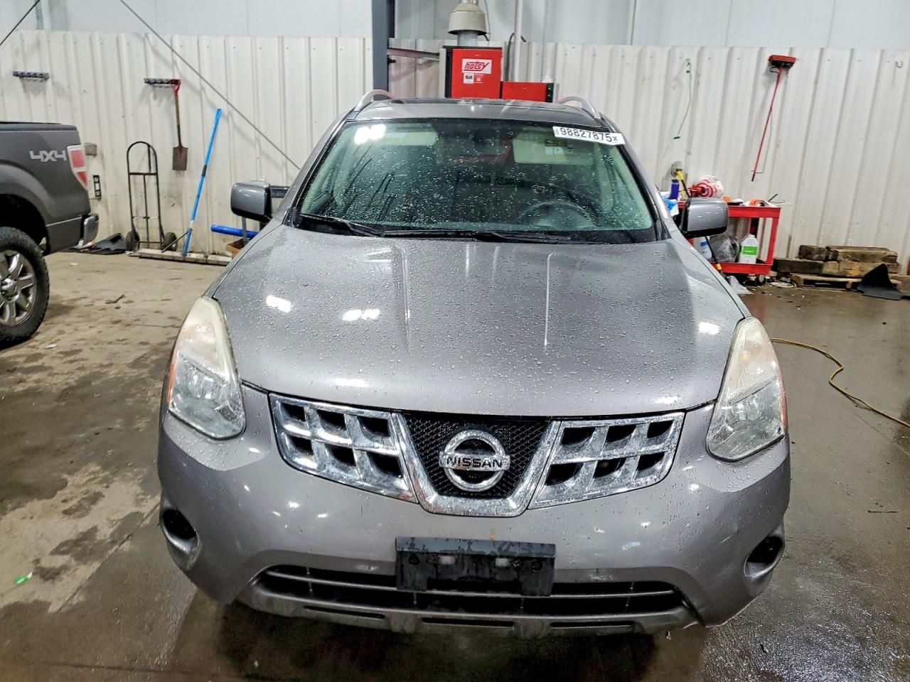 2012 Nissan Rogue s