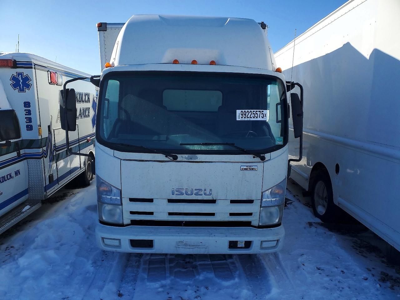 2011 Isuzu NPR HD BOX Truck