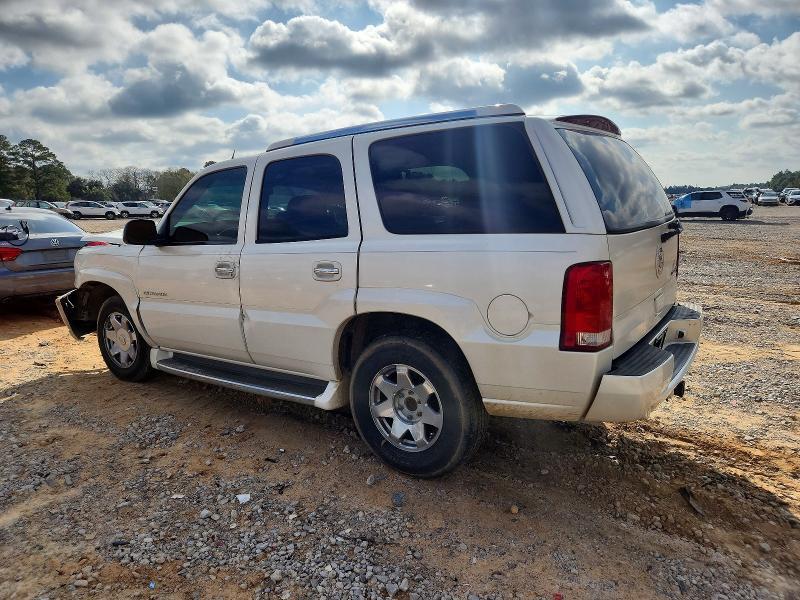 2004 Cadillac Escalade Luxury