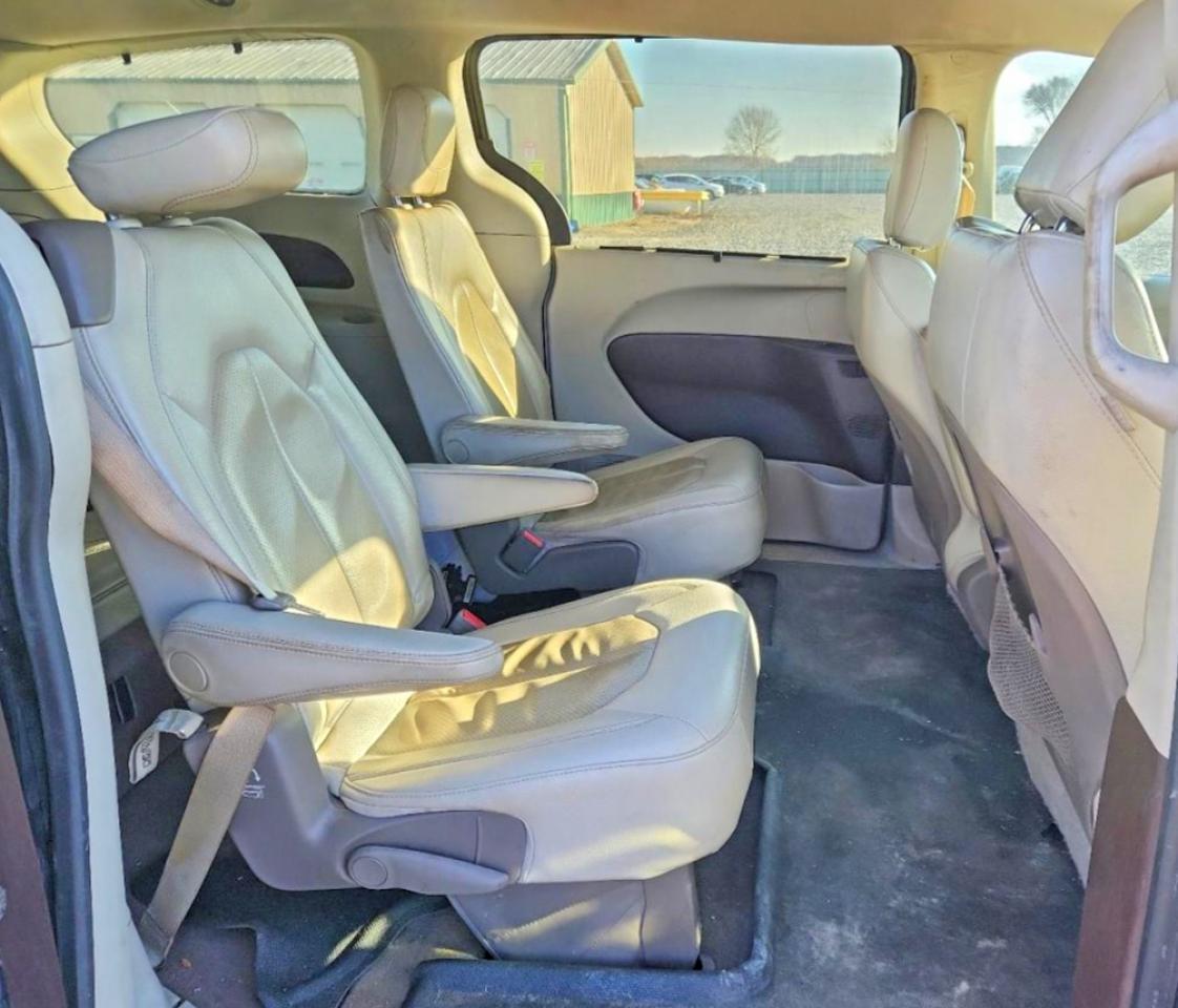 2020 Chrysler Pacifica Touring l