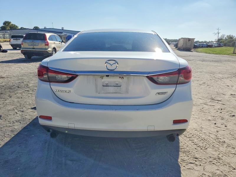 2015 Mazda 6 Sport
