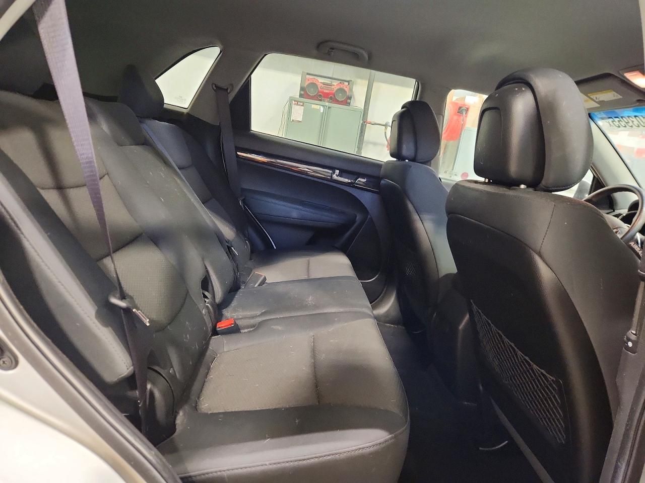 2012 KIA Sorento Base