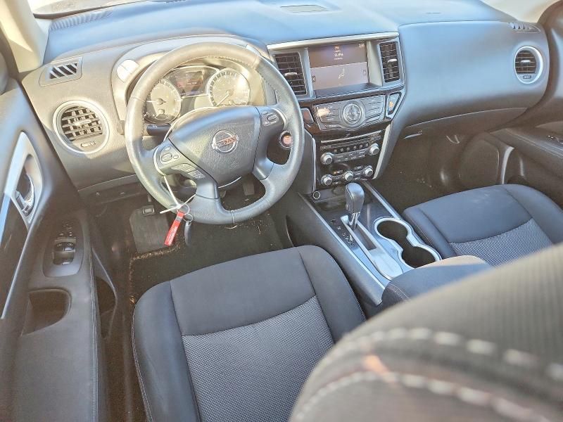 2017 Nissan Pathfinder s