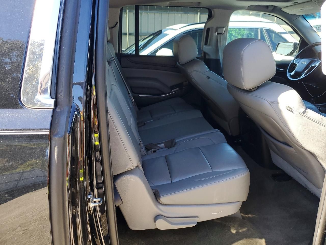 2015 Chevrolet Suburban K1500 lt