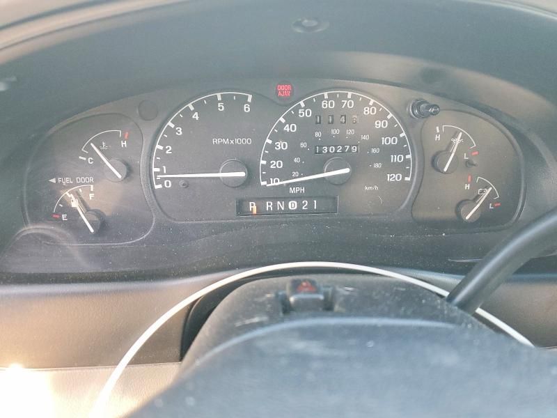 2000 Ford Explorer xlt