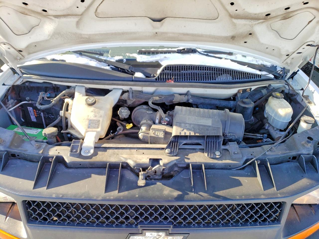 2012 Chevrolet Express Delivery Truck
