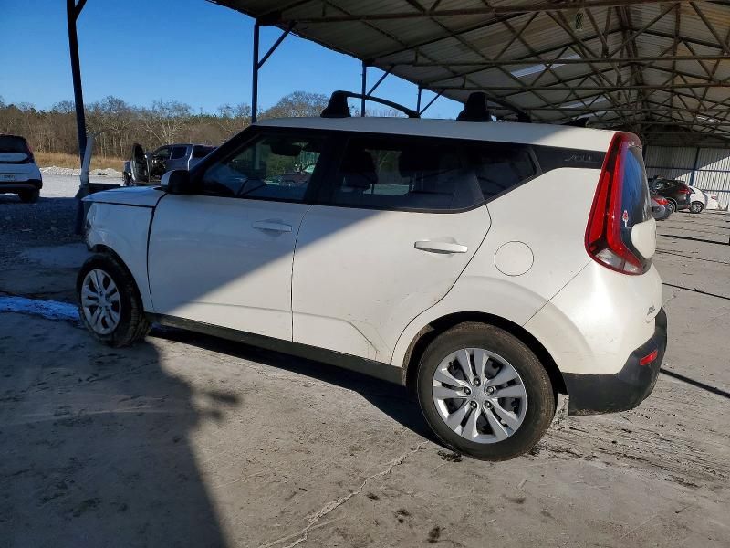 2022 KIA Soul lx