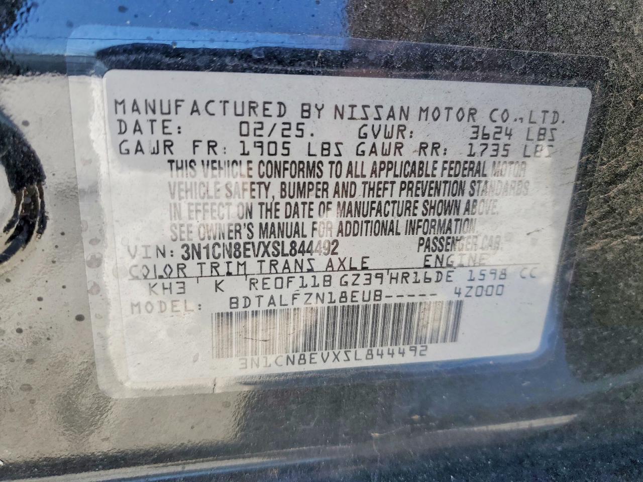 2025 Nissan Versa sv